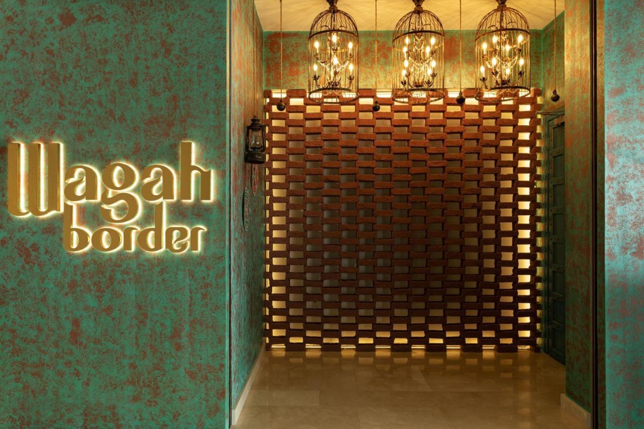 Four Points By Sheraton Production City, דובאי מראה חיצוני תמונה